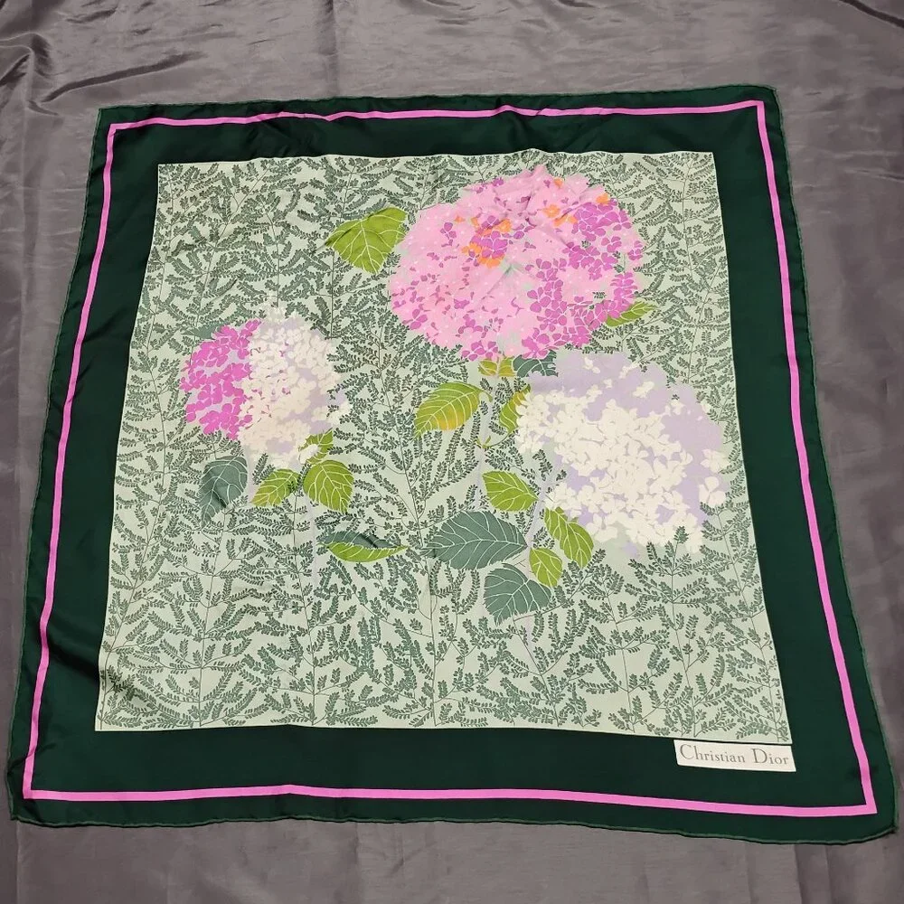 ❤️CHRISTIAN DIOR Pink Green Floral Silk Scarf Shawl Wrap Plump Forward Hem